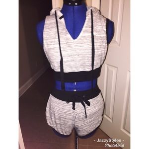 🎉FINAL🎉Black and Gray Crop Top Short Set